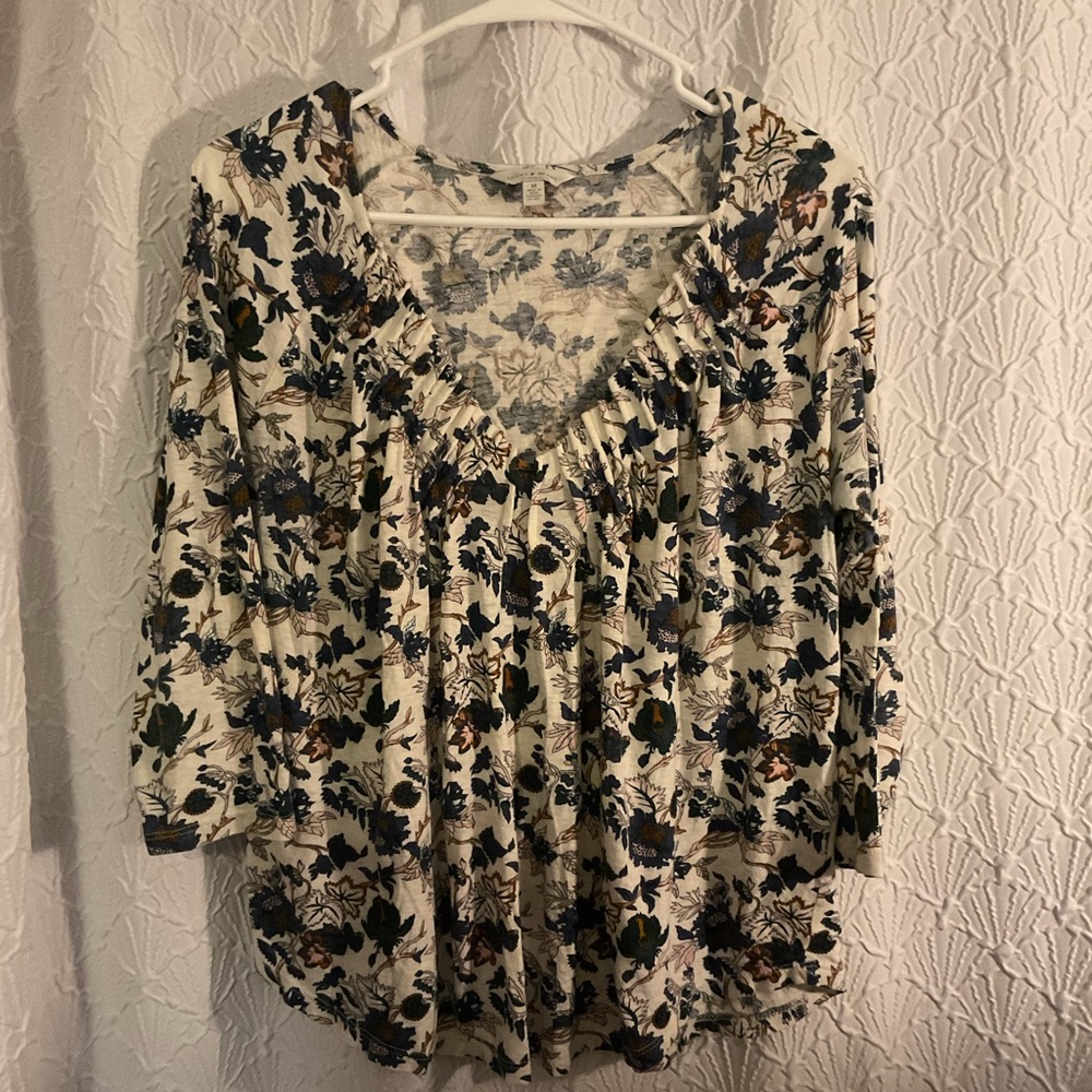 Lucky brand women’s top